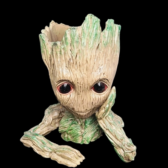 Groot guardians of the galaxy hard plastic planter - Picture 5 of 10